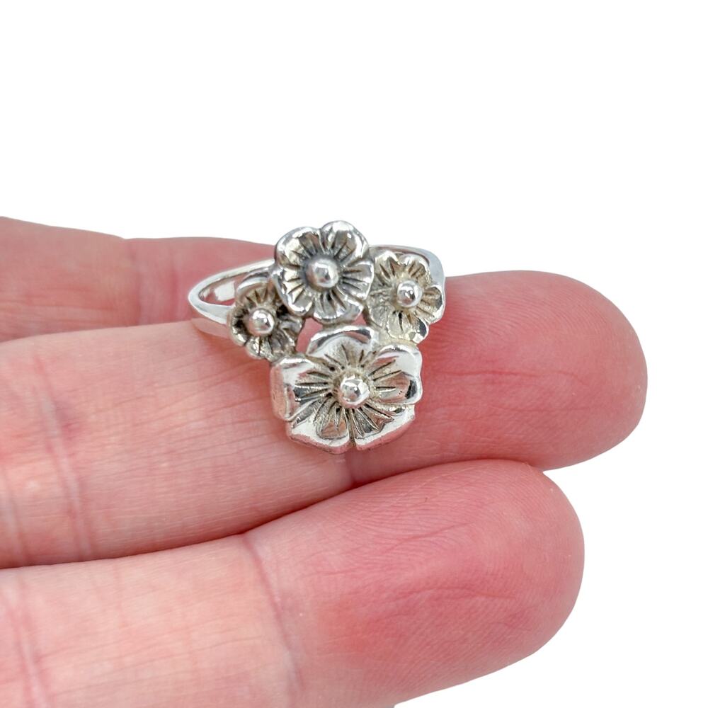 Vintage Sterling Silver 925 Floral Cluster Ring Size 9.5